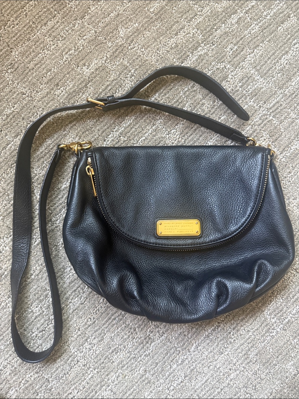 Marc by Marc Jacobs Classic Q Mini Natasha Crossbody Bag - Picture 2 of 9